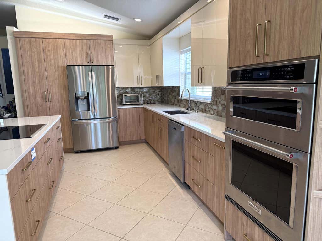 Photo of 8135 Playa Del Sur Boulevard, Lake Worth, FL 33467 (MLS # B26050794)