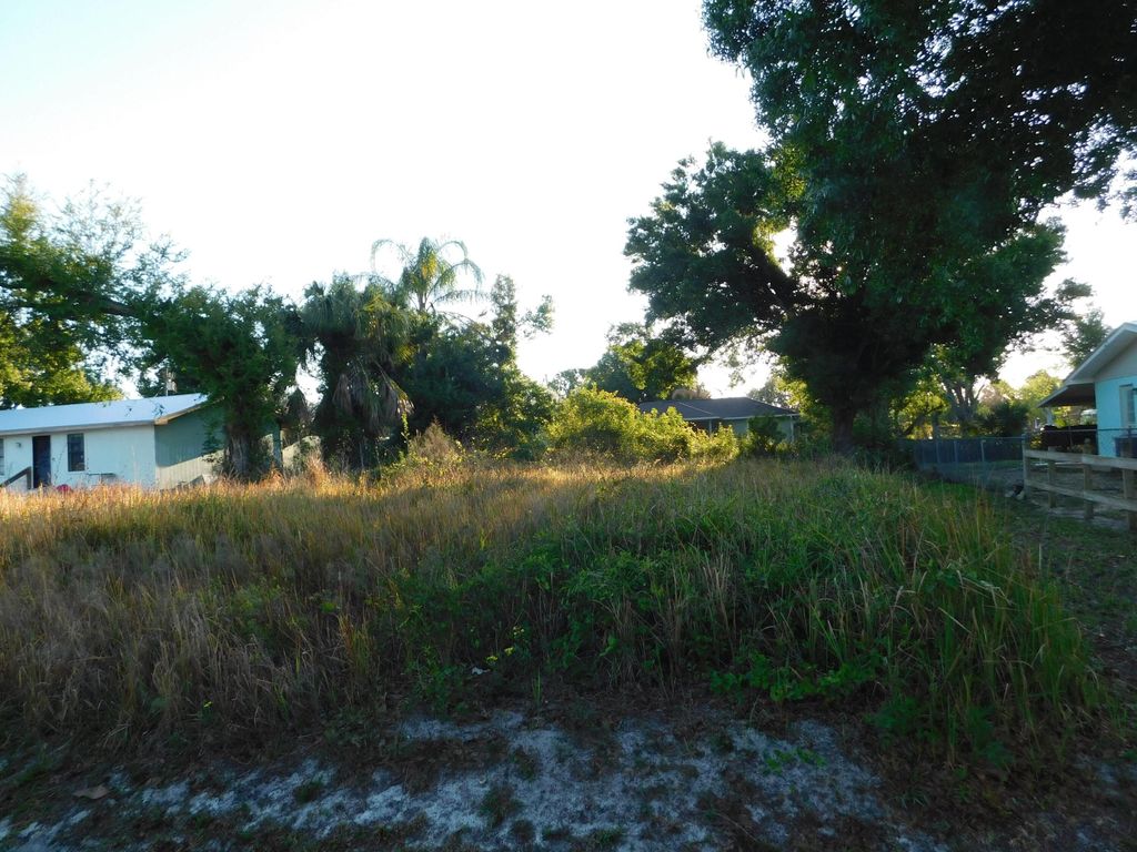 Photo of 5406 Shannon Drive, Fort Pierce, FL 34951 (MLS # B26005738)