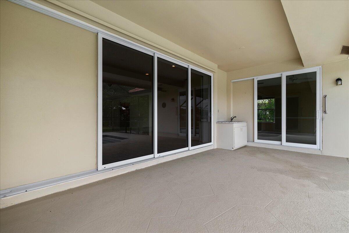 HERITAGE OAKS - Residential