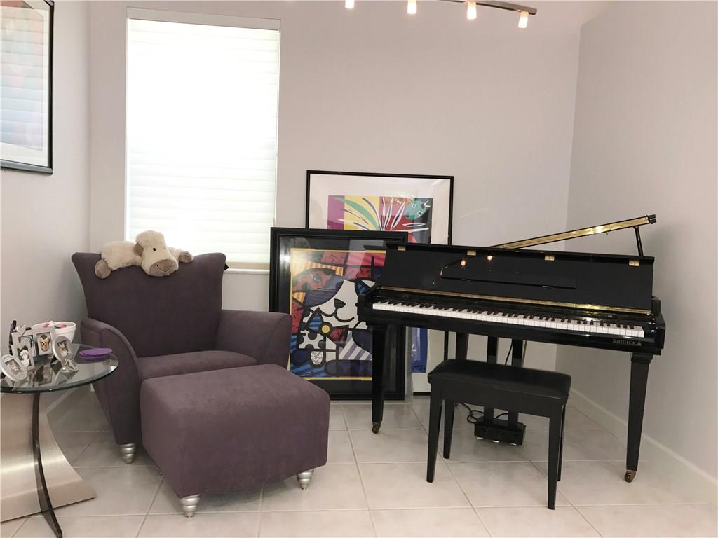 West Lake Village - Residential Lease