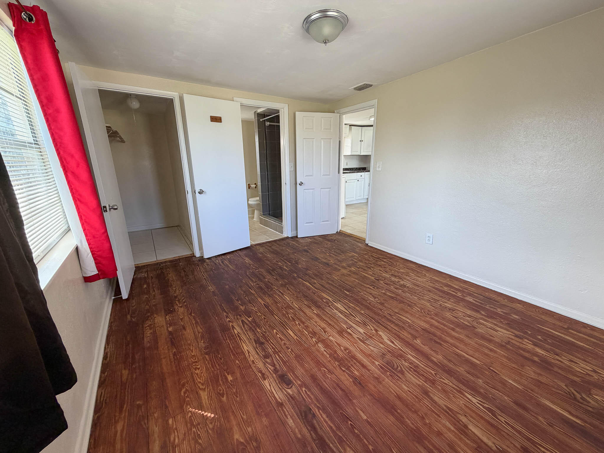 ZILADEN PROPERTIES - Residential Lease