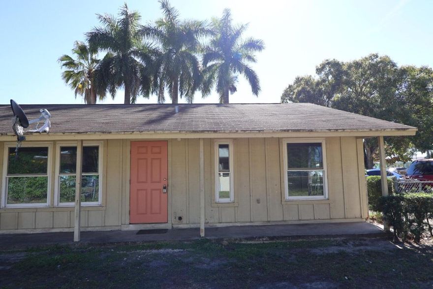 Charmin and well maintained apartment in the heart of Palm Springs! This unit offers a functional layout with confortable living spaces and plenty of natural light. Conveniently located near major roads, shopping, dinning, and schools with easy access to I-95 and Downtown West Palm Beach!