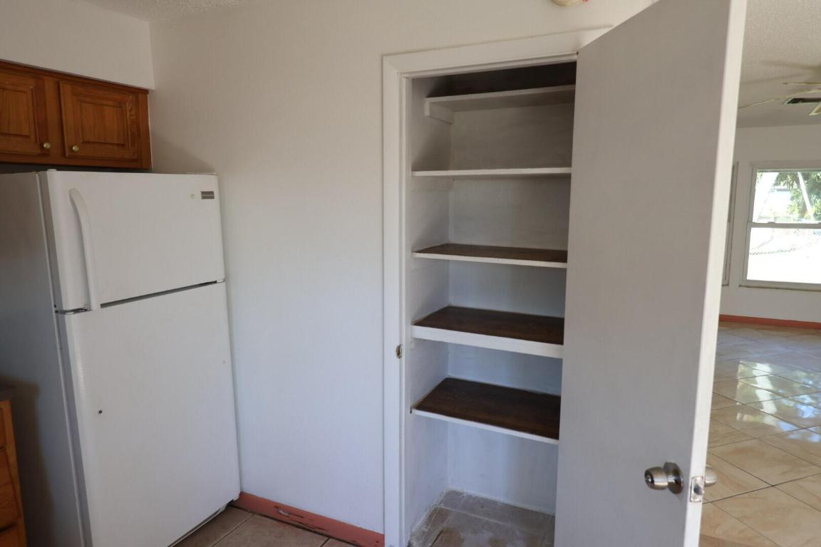 MC S ACRES - Residential Lease