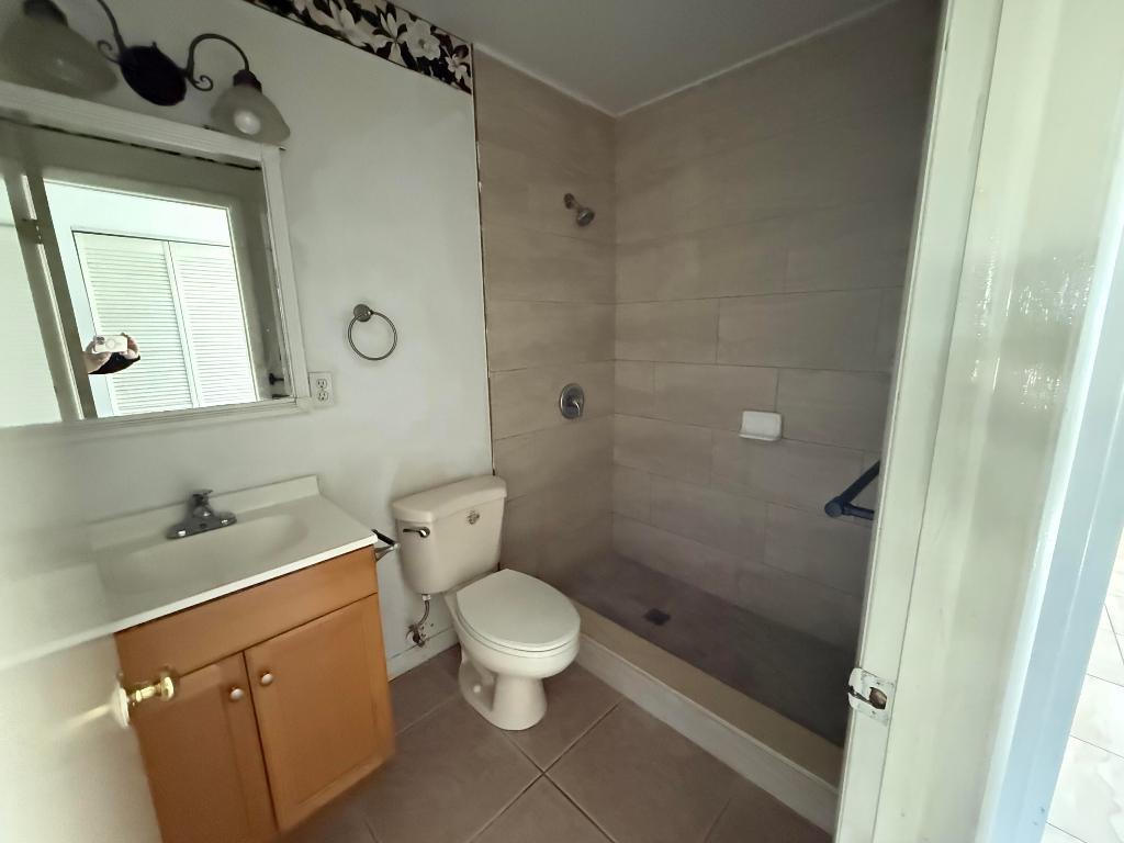 MC S ACRES - Residential Lease