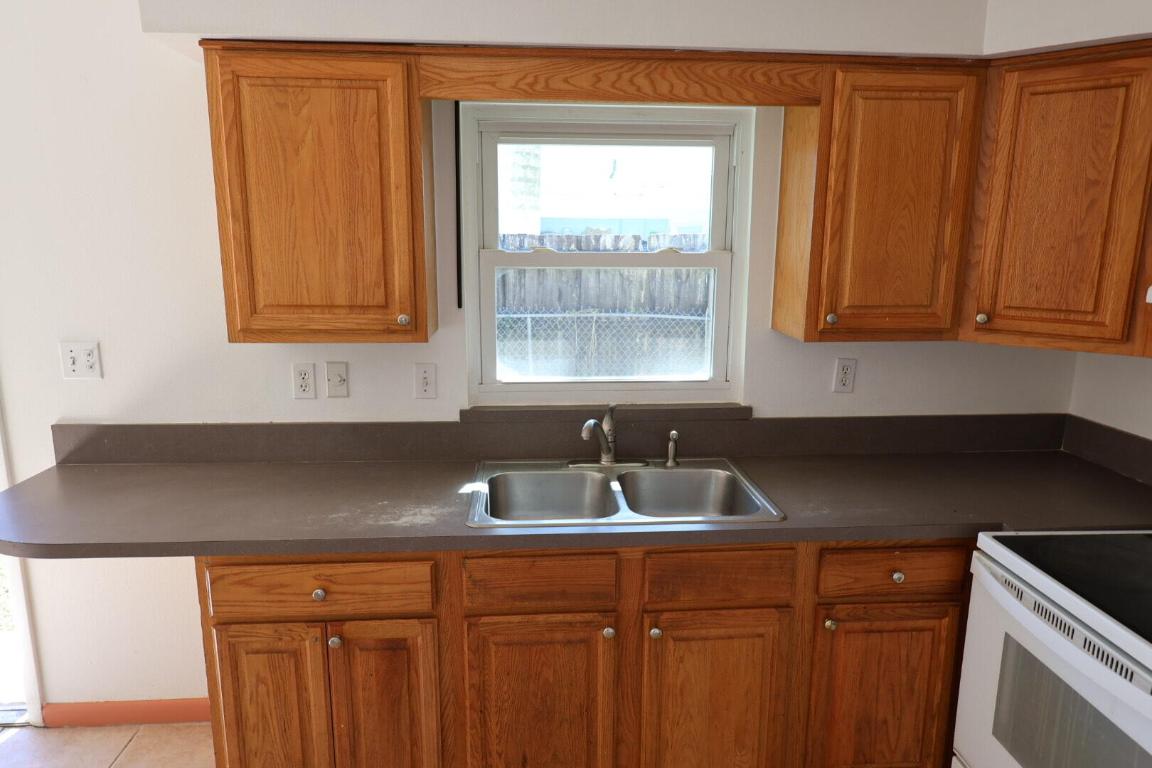 MC S ACRES - Residential Lease