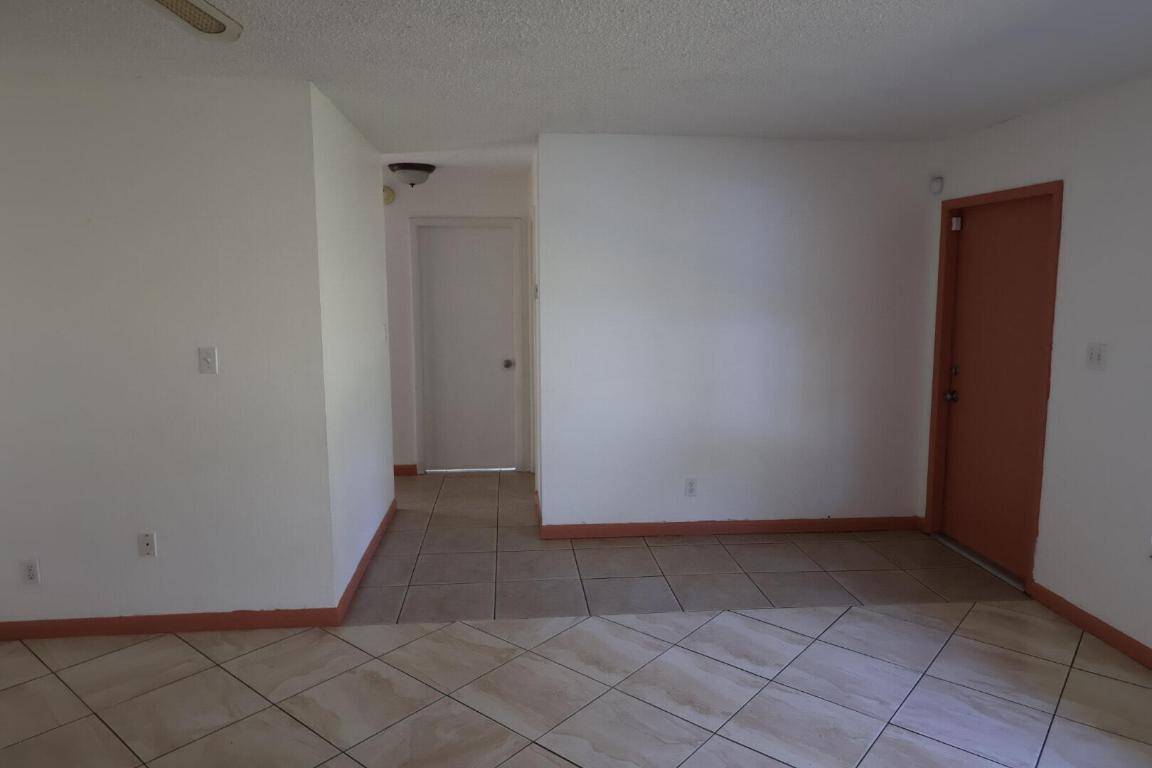 MC S ACRES - Residential Lease