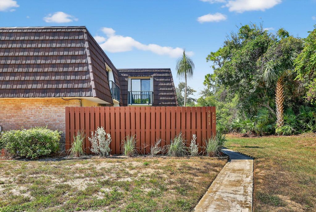 Photo of 5813 SE Riverboat Drive, Stuart, FL 34997 (MLS # R11118185)