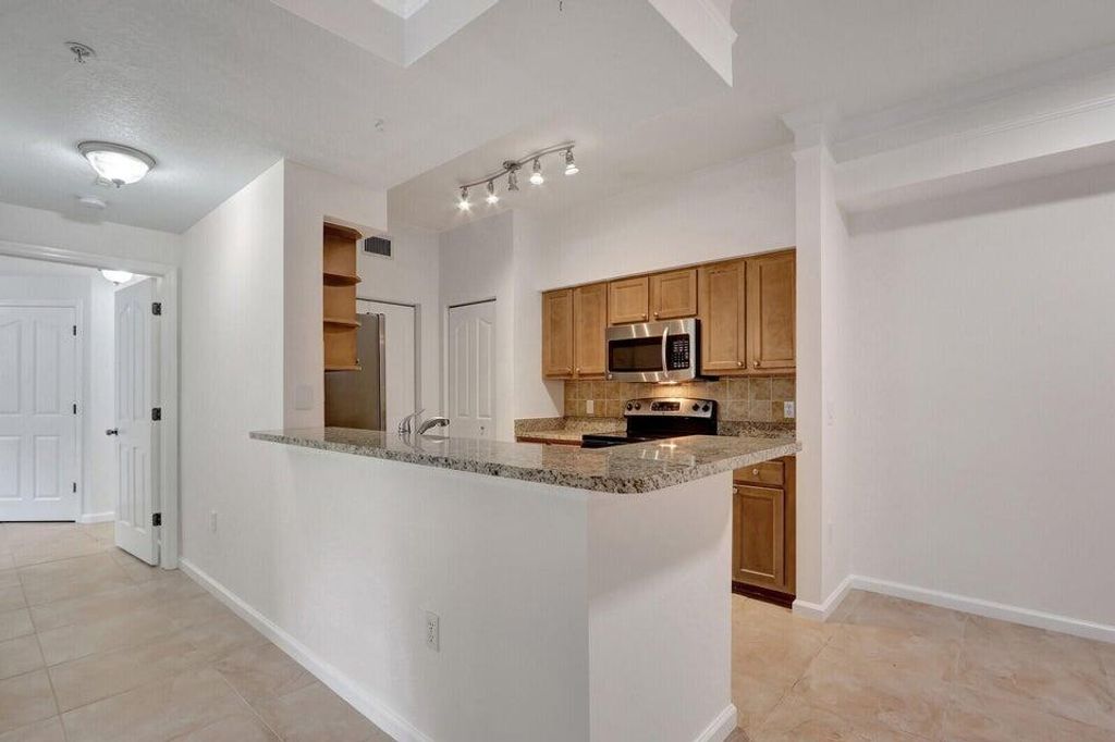 Photo of 7101 MYRTLEWOOD Circle W, Palm Beach Gardens, FL 33418 (MLS # B26056758)
