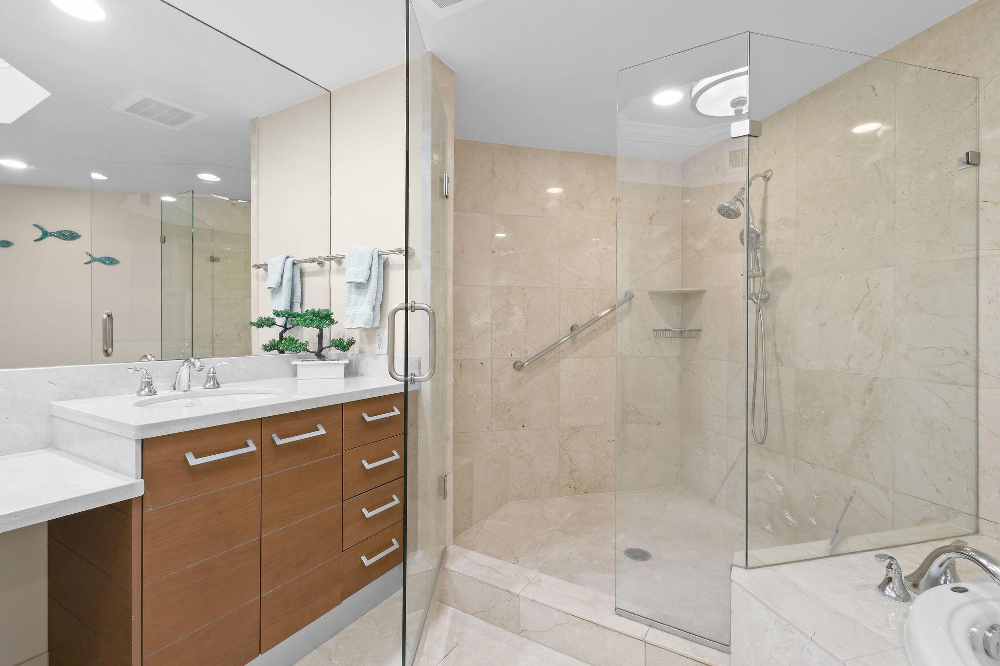 LANDMARK AT THE GARDENS C - Residential