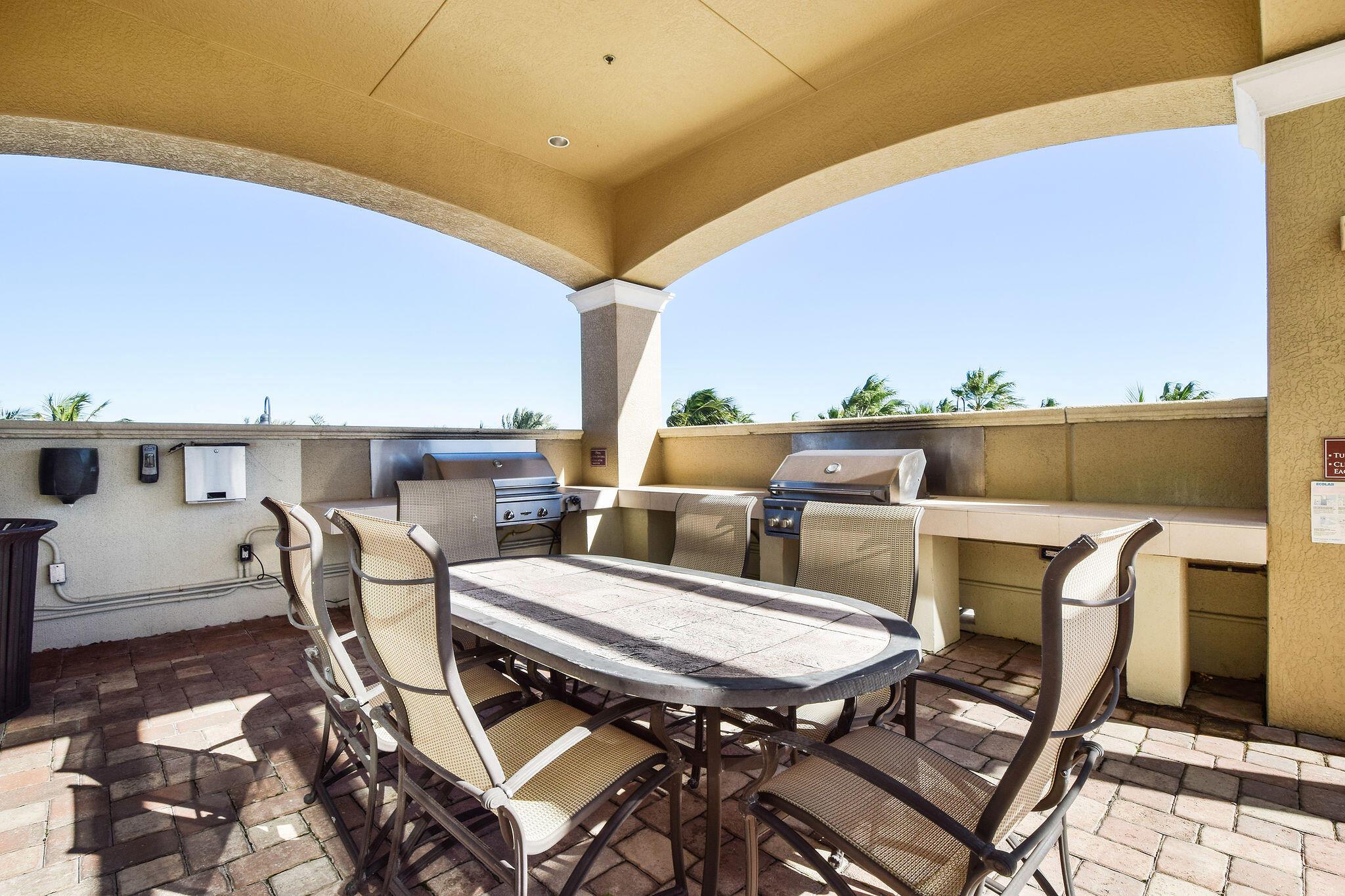 LANDMARK AT THE GARDENS C - Residential