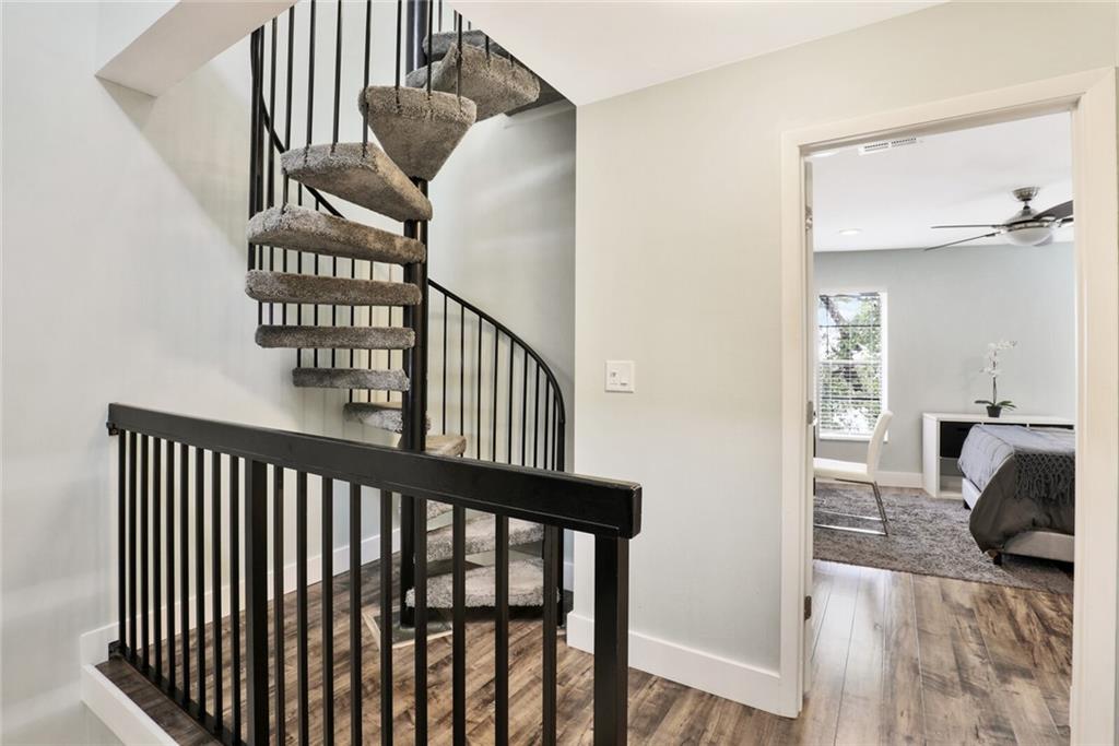 Riverfront Townhouses - Residential