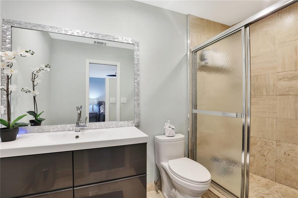 Riverfront Townhouses - Residential