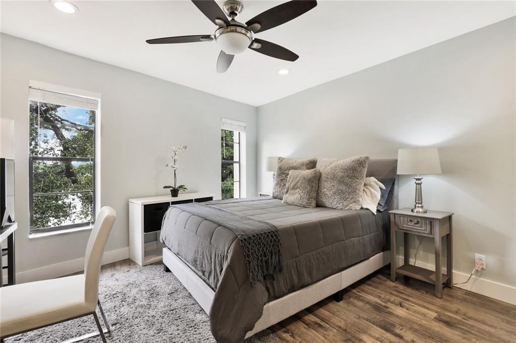 Riverfront Townhouses - Residential