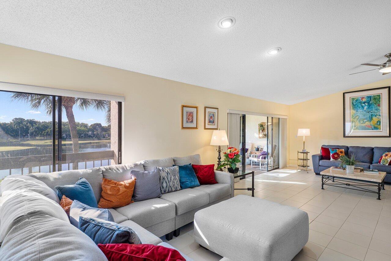 5188 Oak Hill Lane 1121
