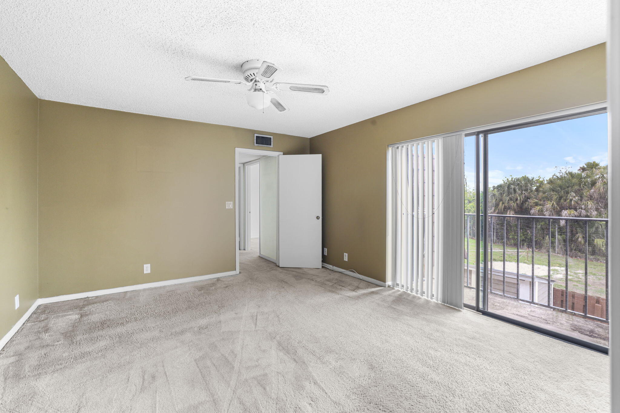 RIVER PINES - Residential