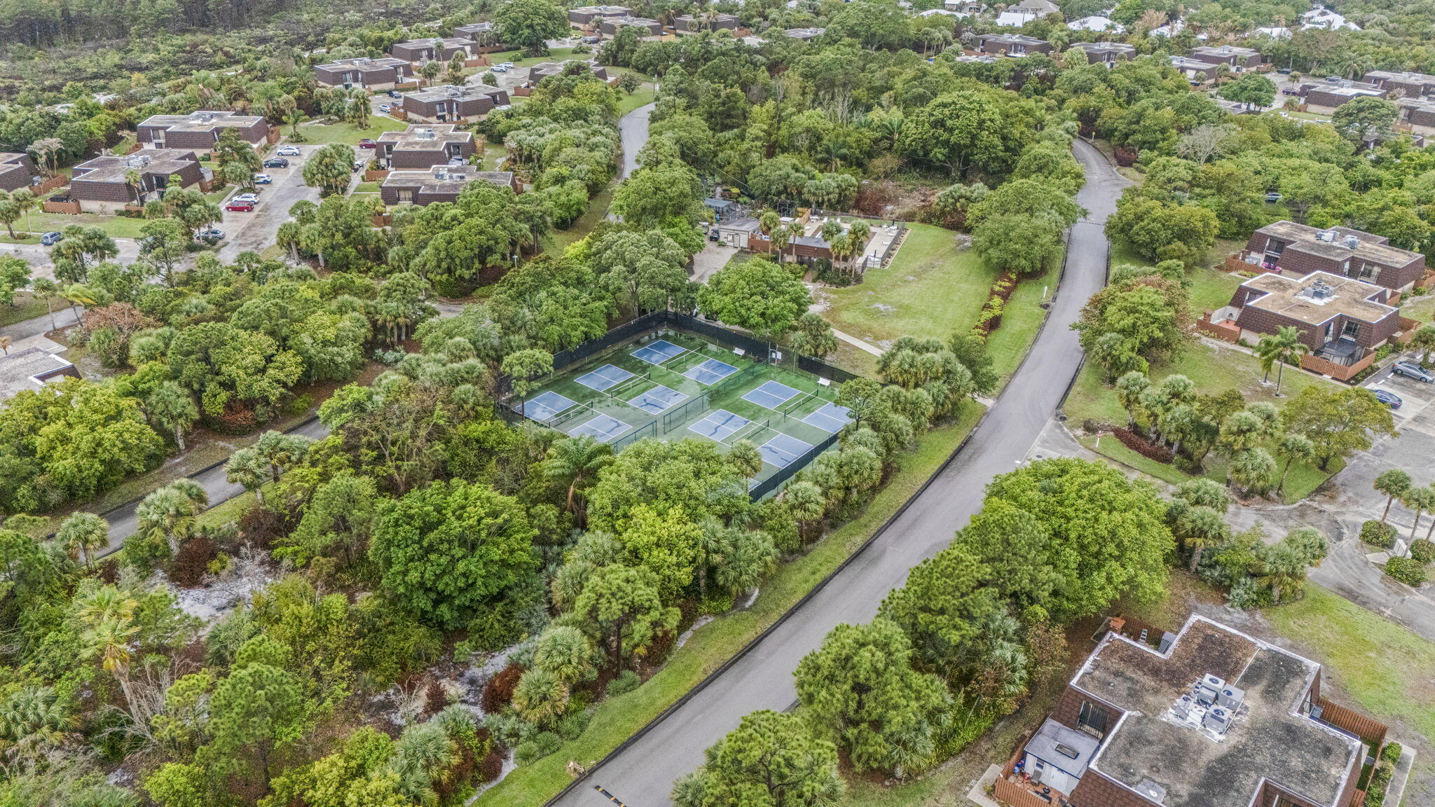 RIVER PINES - Residential