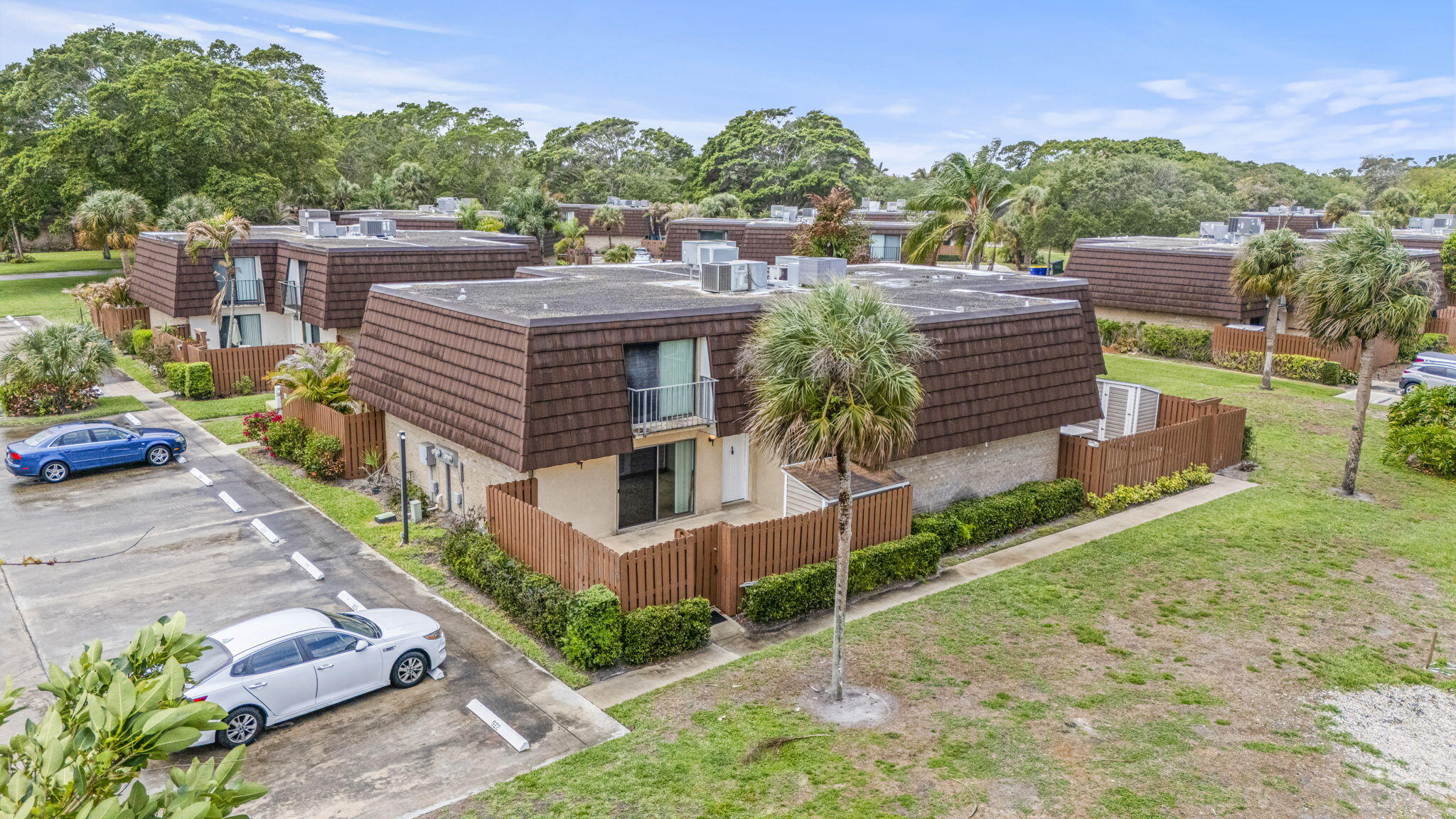 RIVER PINES - Residential