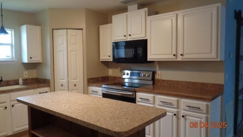 1550 17th Court SW