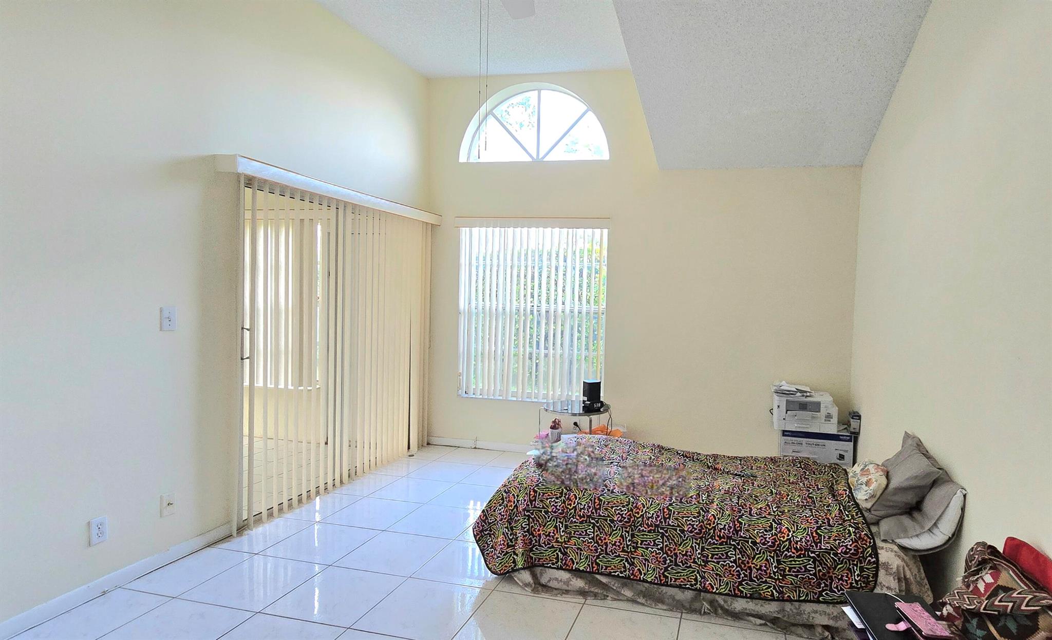 SUTTON WATERSIDE - Residential Lease