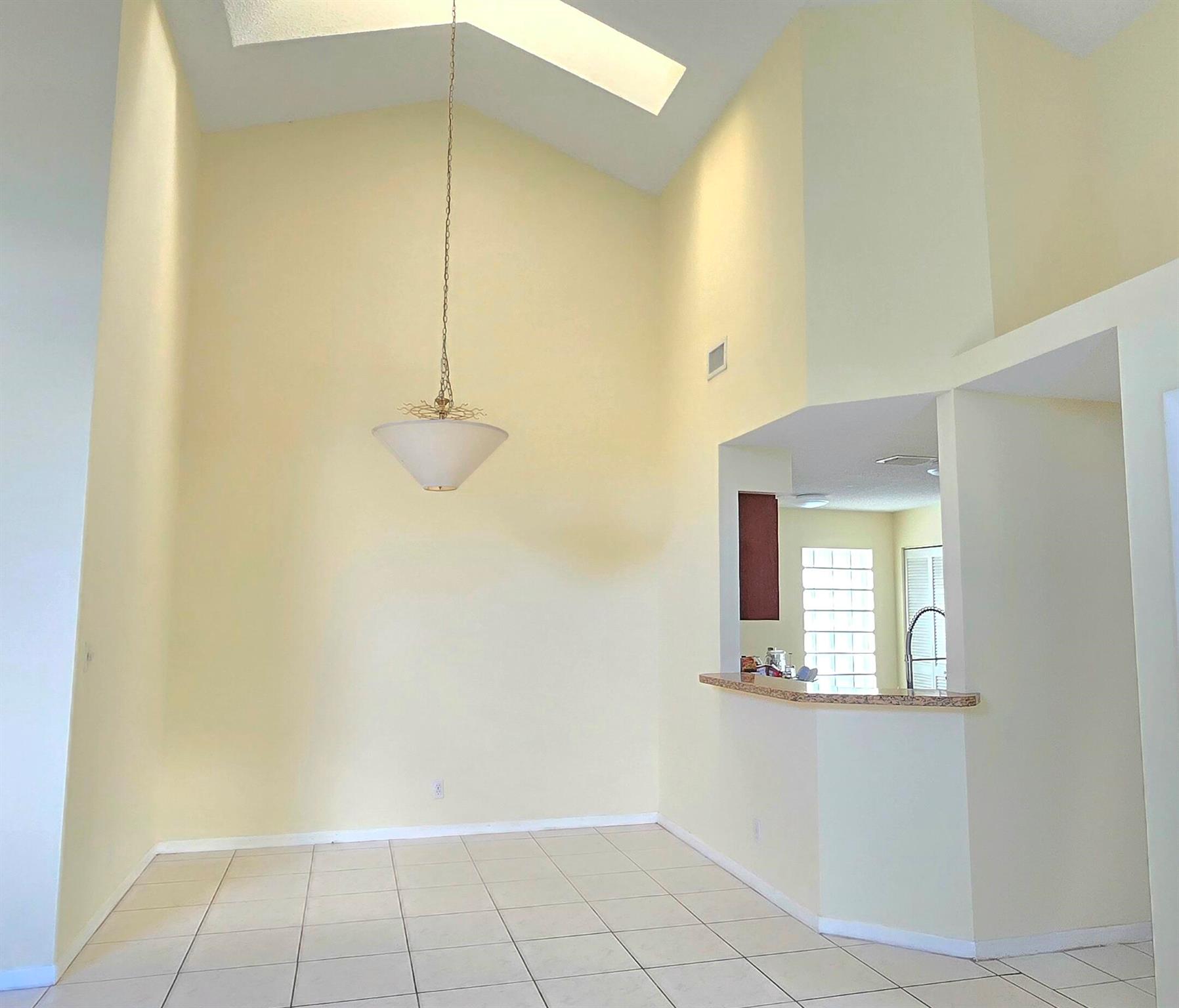 SUTTON WATERSIDE - Residential Lease