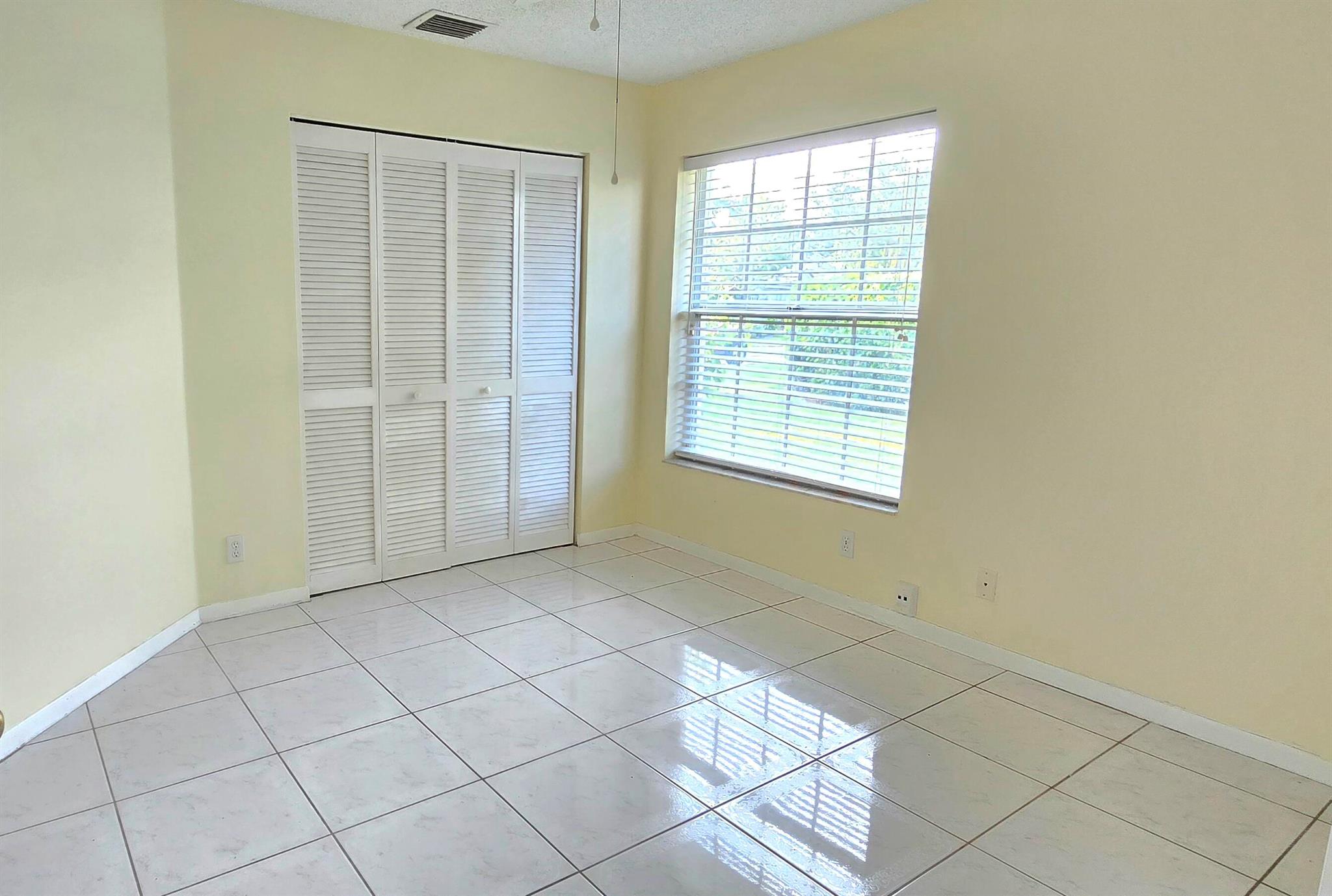 SUTTON WATERSIDE - Residential Lease