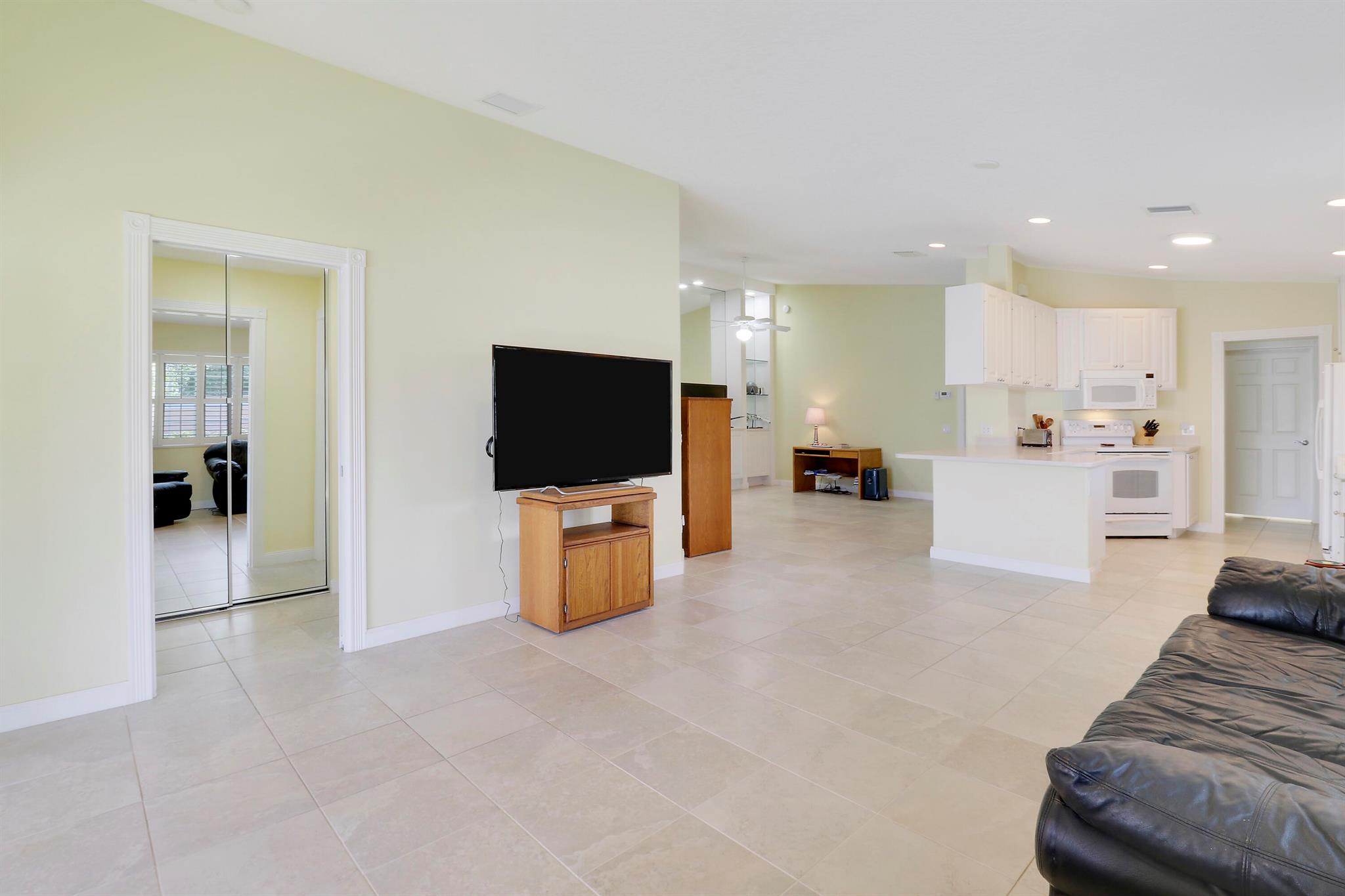 The Lakes at Tradition - Residential Lease