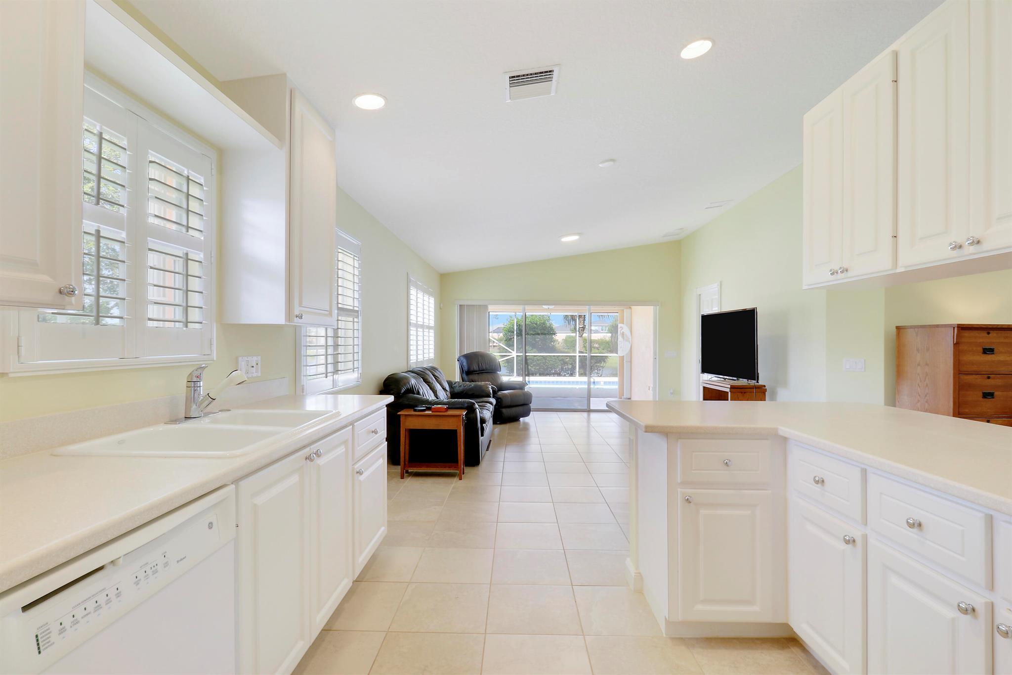 The Lakes at Tradition - Residential Lease
