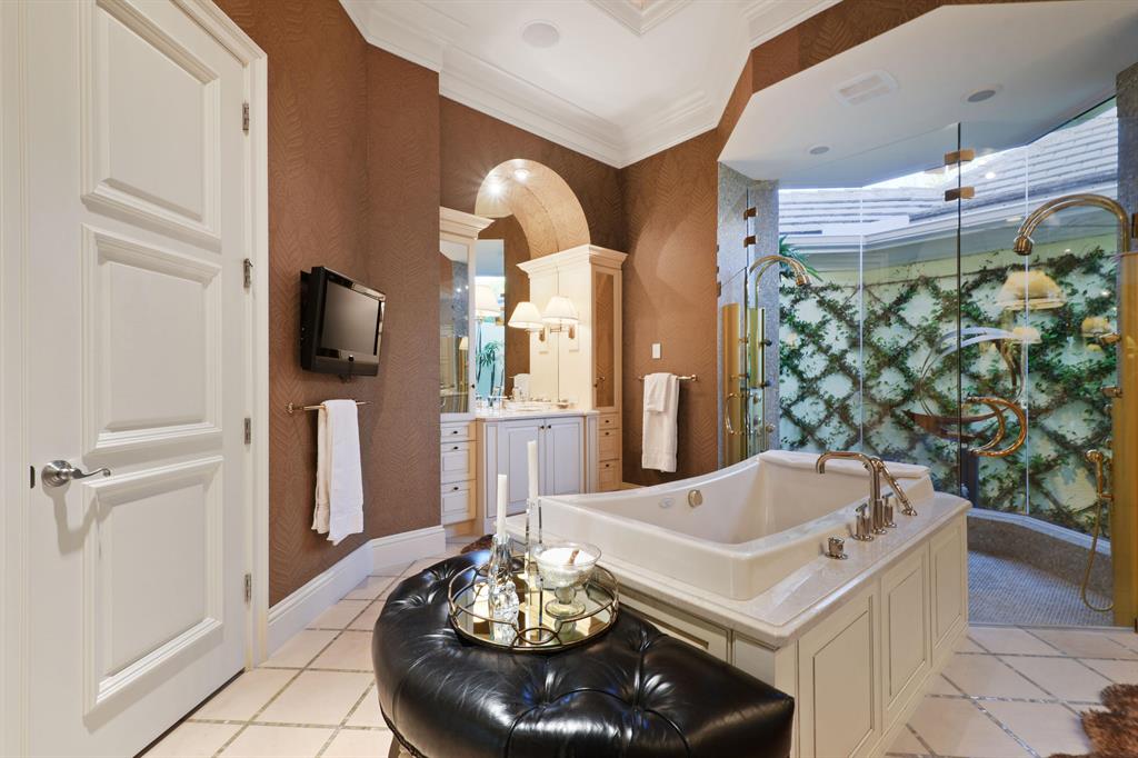 MEDALIST VILLAGE & REPLAT NO 1 A PLAT OF - Residential