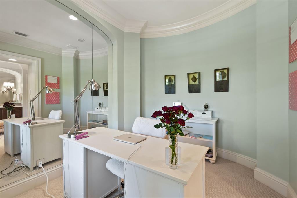 MEDALIST VILLAGE & REPLAT NO 1 A PLAT OF - Residential