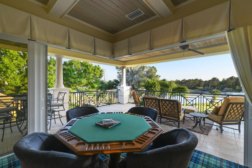 MEDALIST VILLAGE & REPLAT NO 1 A PLAT OF - Residential