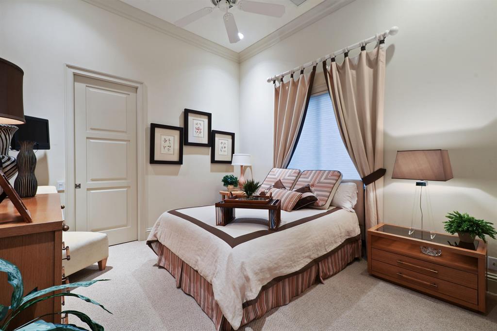 MEDALIST VILLAGE & REPLAT NO 1 A PLAT OF - Residential