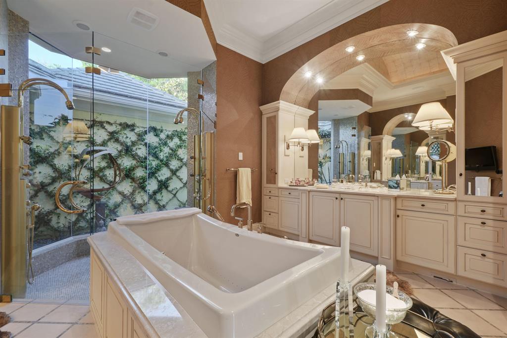 MEDALIST VILLAGE & REPLAT NO 1 A PLAT OF - Residential