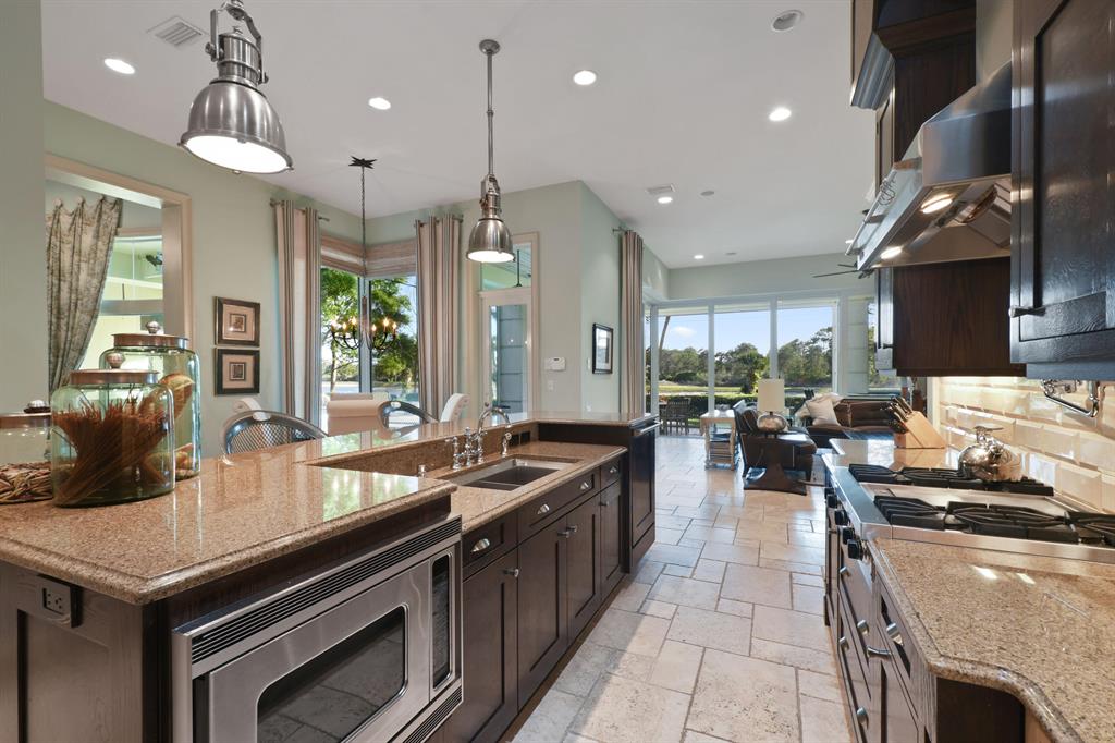 MEDALIST VILLAGE & REPLAT NO 1 A PLAT OF - Residential