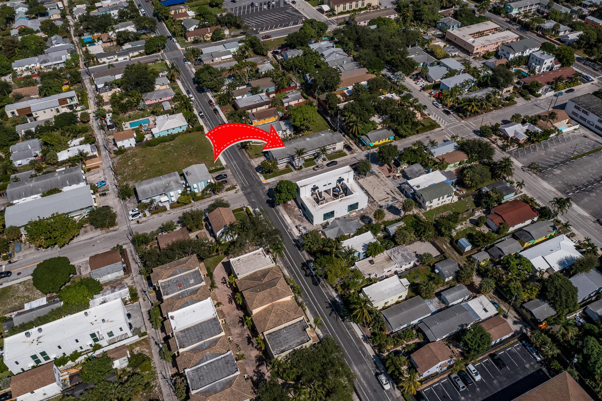 VAN SCOTT CONDO - Residential