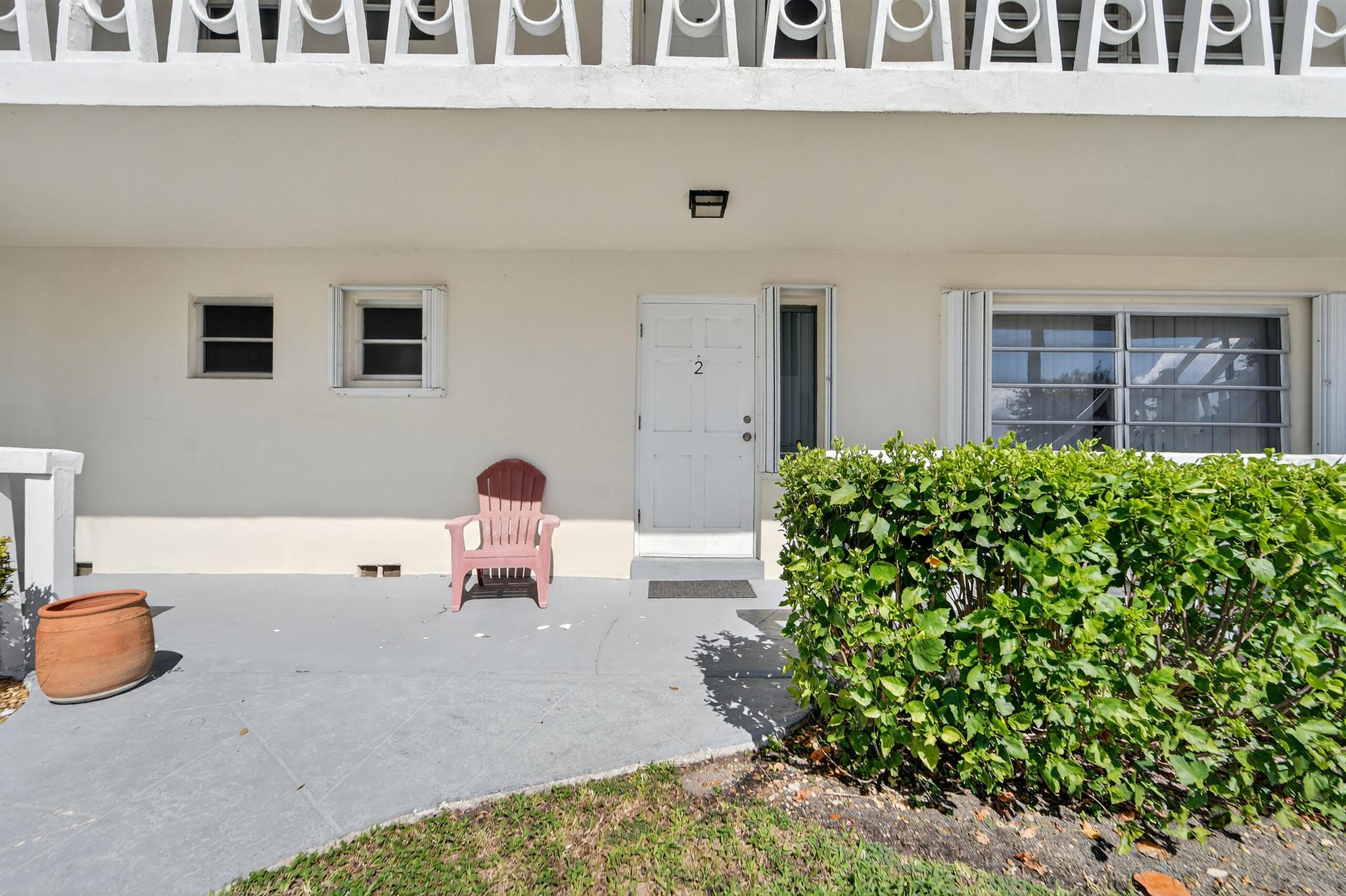 VAN SCOTT CONDO - Residential