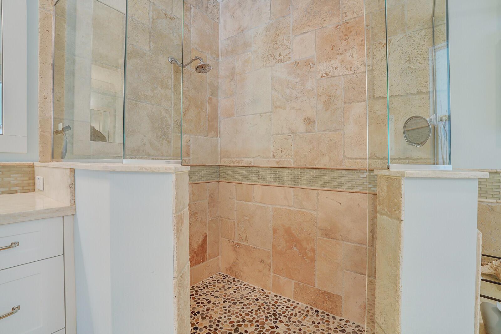 PALM BEACH SHORES - Residential