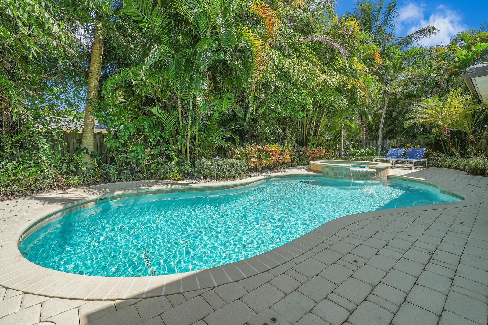 PALM BEACH SHORES - Residential