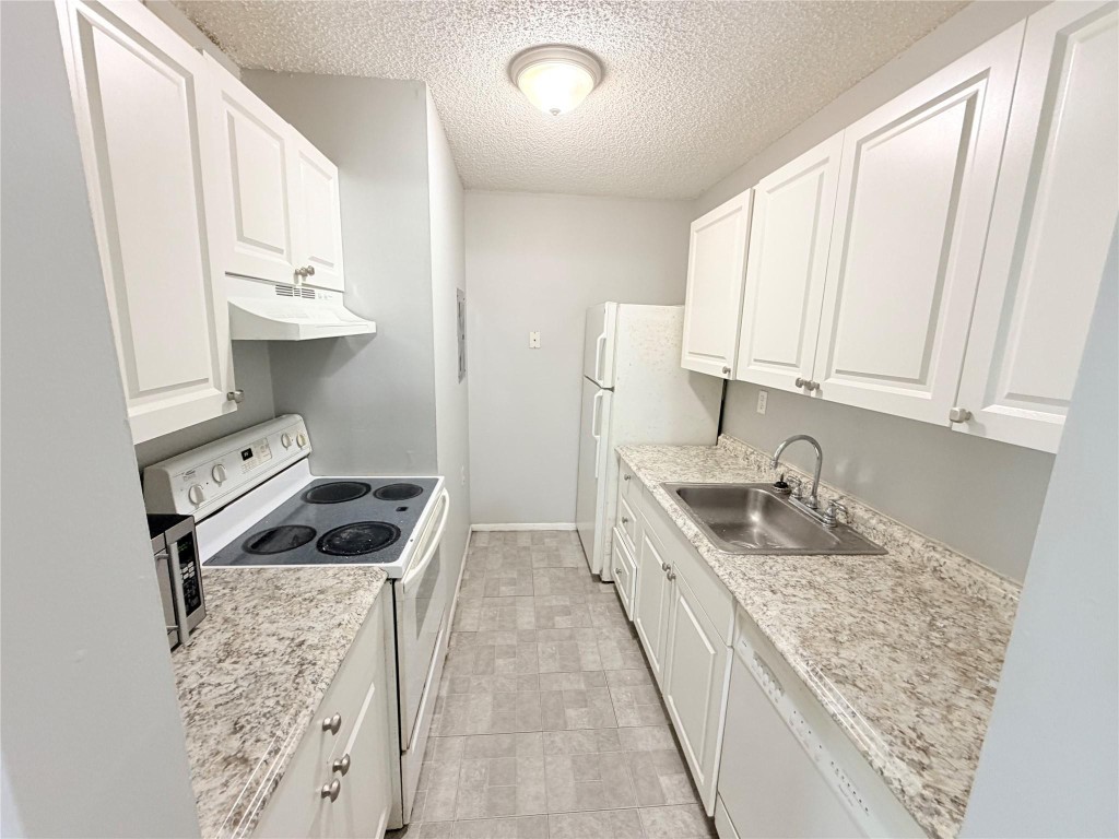 St Andrews Palm Beach Con - Residential Lease