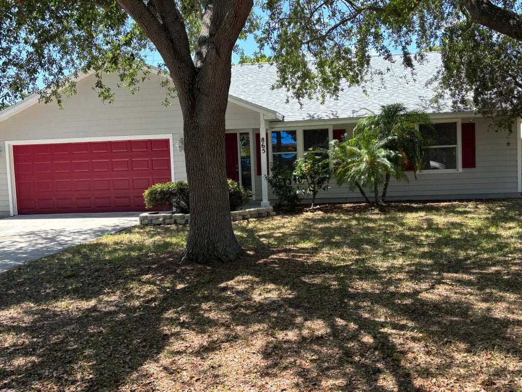 Photo of 865 24th Place SW, Vero Beach, FL 32962 (MLS # R11087967)