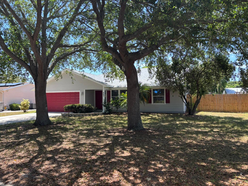 Photo of 865 24th Place SW, Vero Beach, FL 32962 (MLS # R11087967)