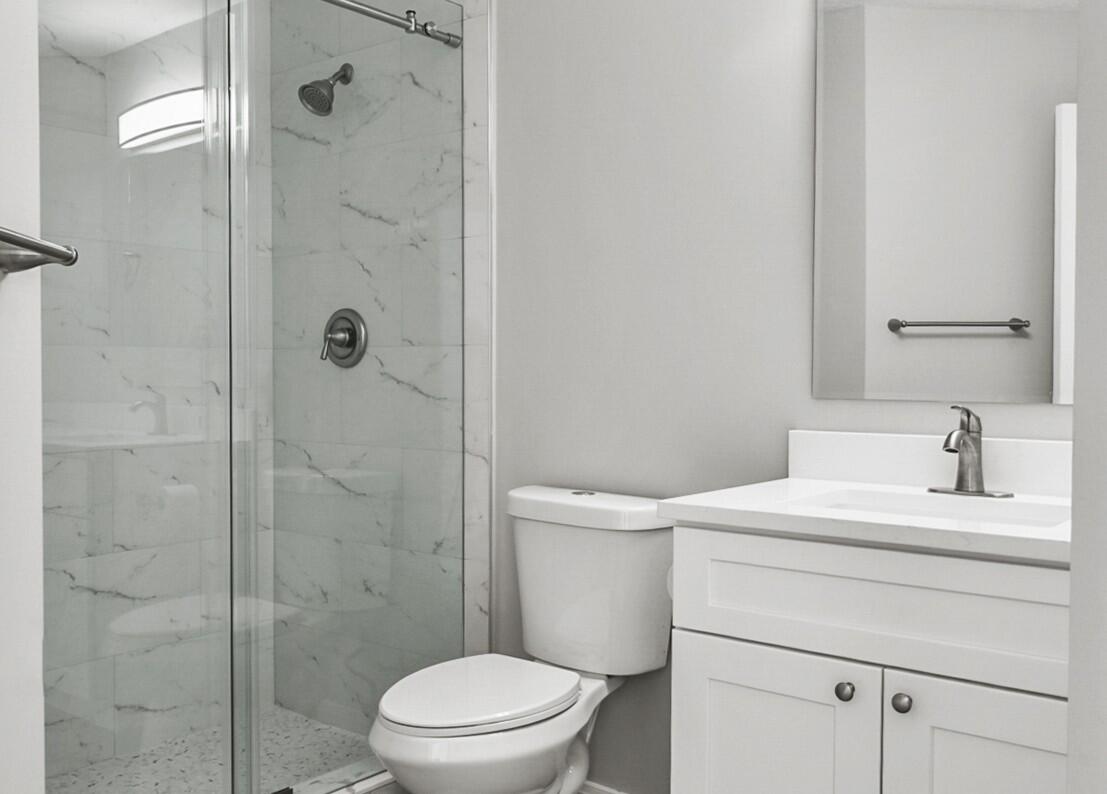 RESIDENCES AT LEGACY PLACE CONDO - Residential Lease