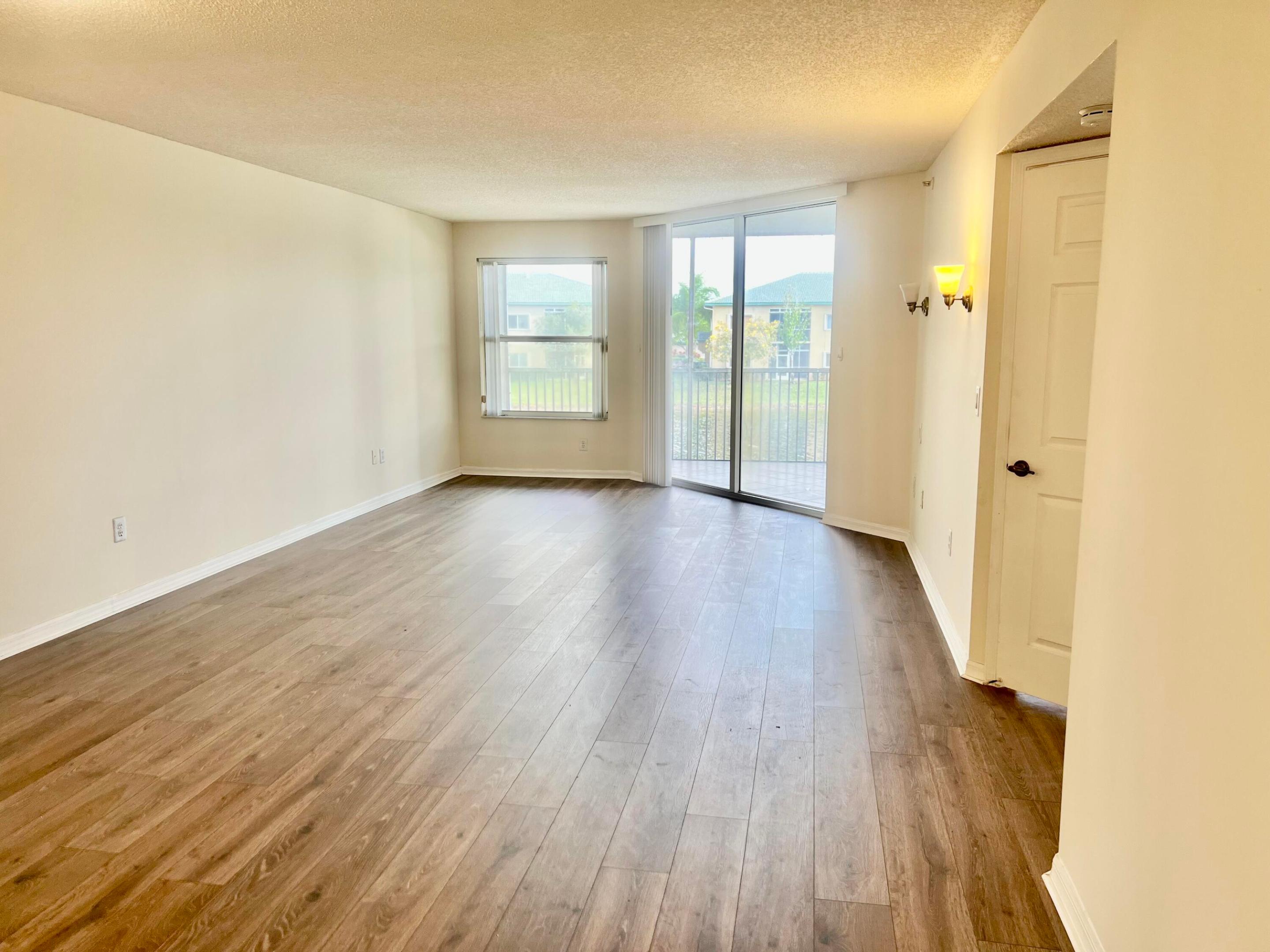 GRANVILLE CONDOMINIUM - Residential Lease