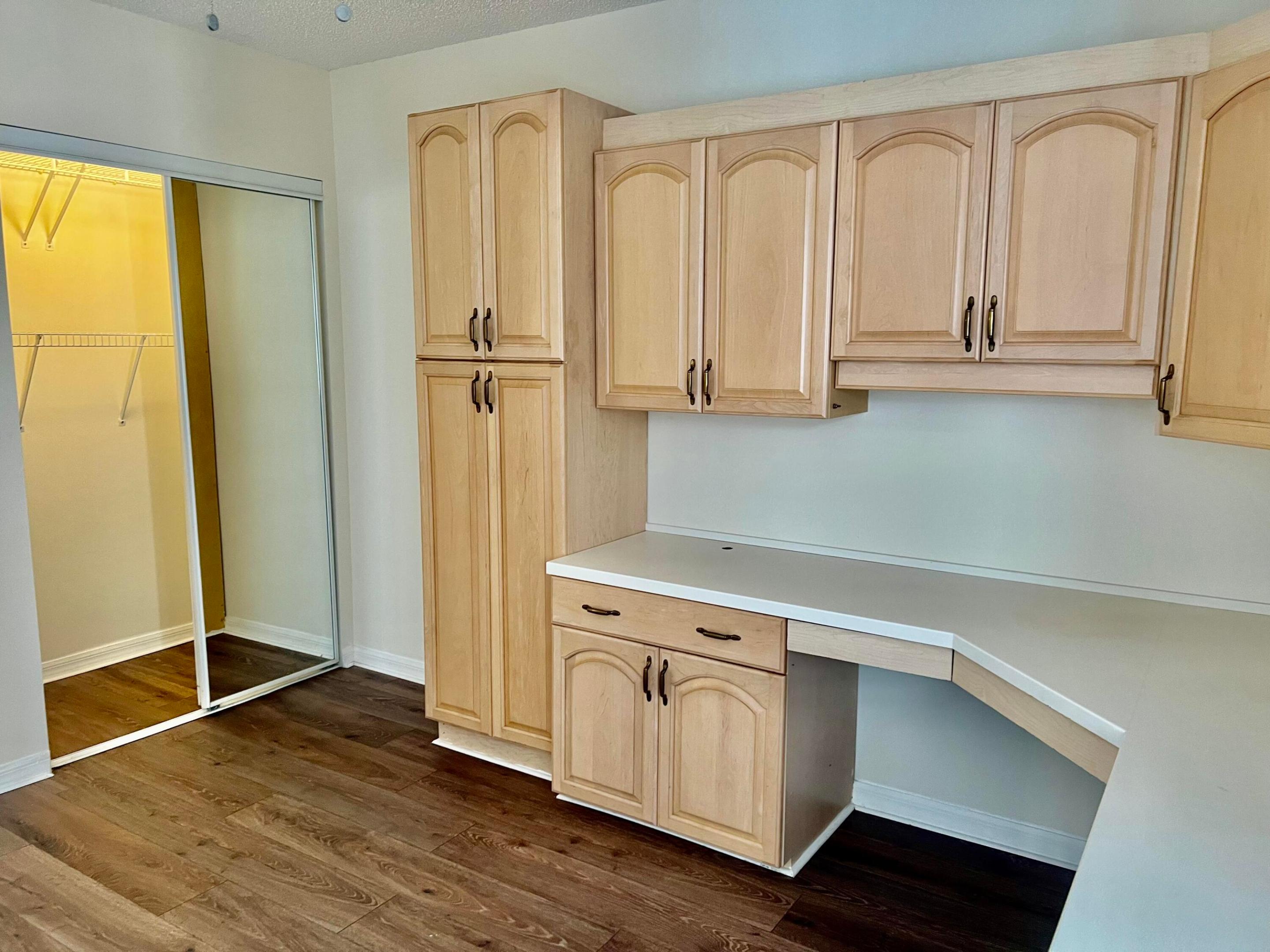 GRANVILLE CONDOMINIUM - Residential Lease