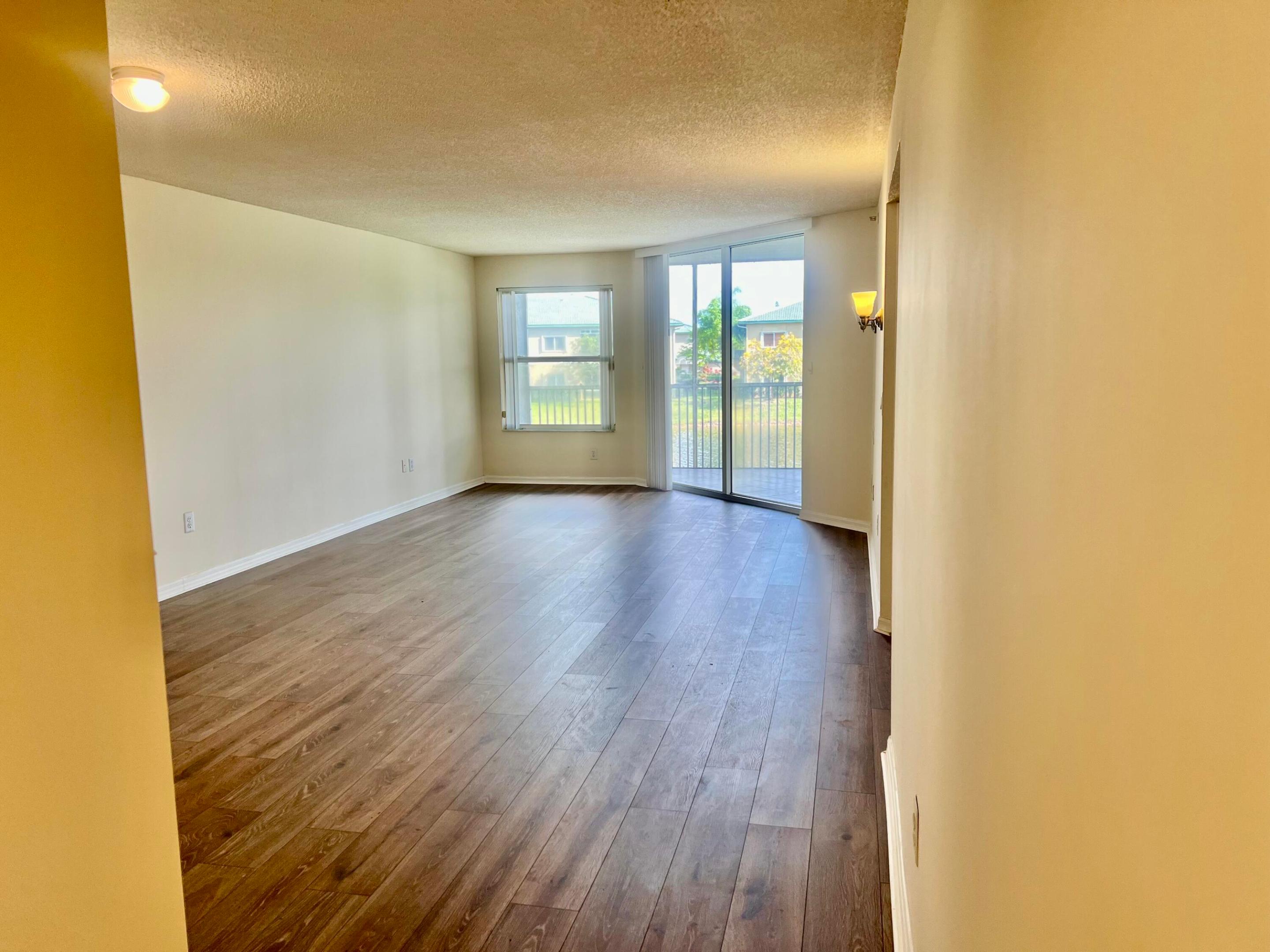 GRANVILLE CONDOMINIUM - Residential Lease