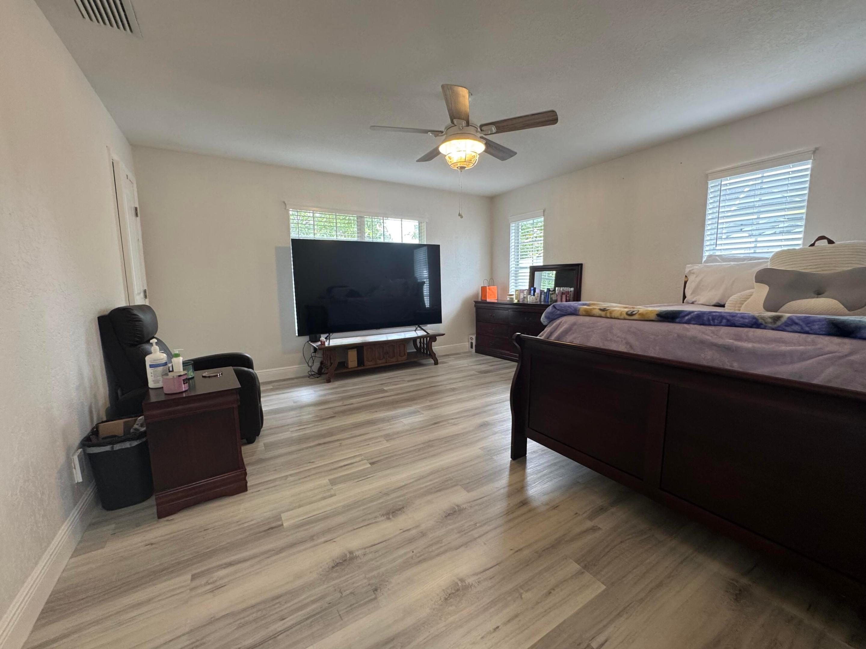 WOODED ACRES - Residential