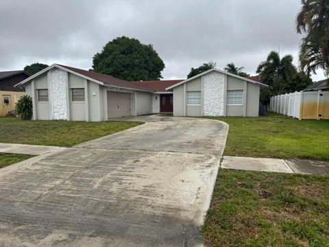 589 Cashiers Drive West Palm Beach FL 33413
