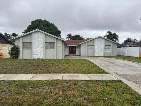 589 Cashiers Drive West Palm Beach FL 33413