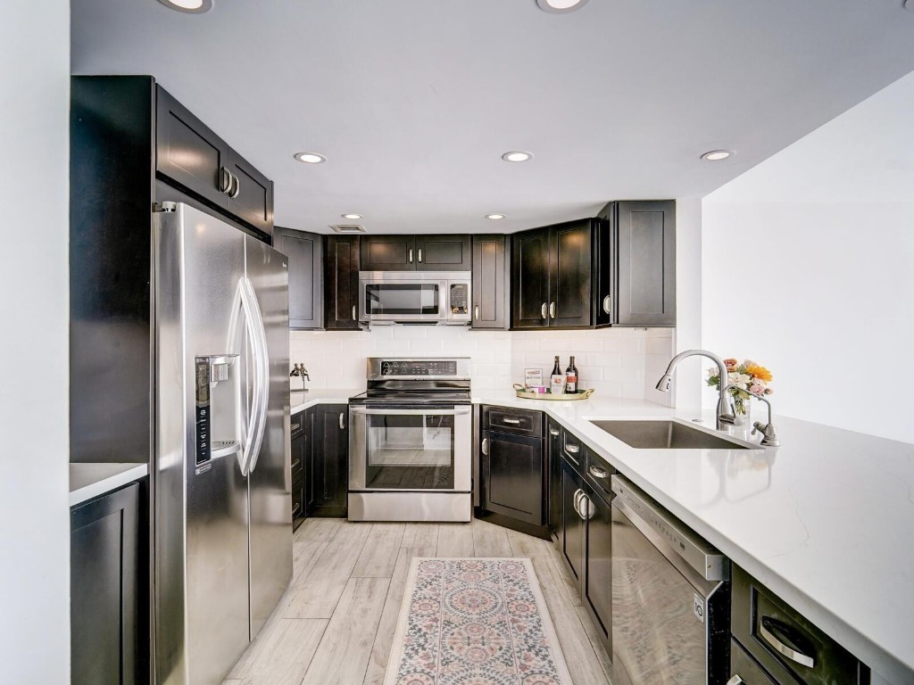 Marine Tower - Residential