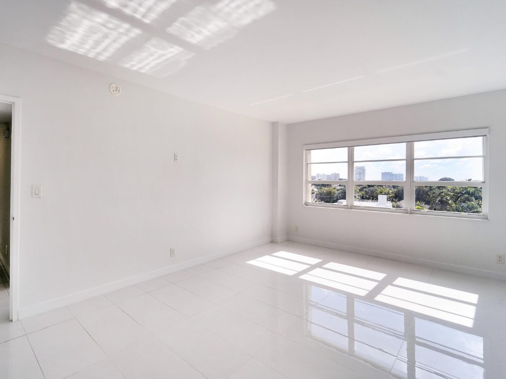 Marine Tower - Residential