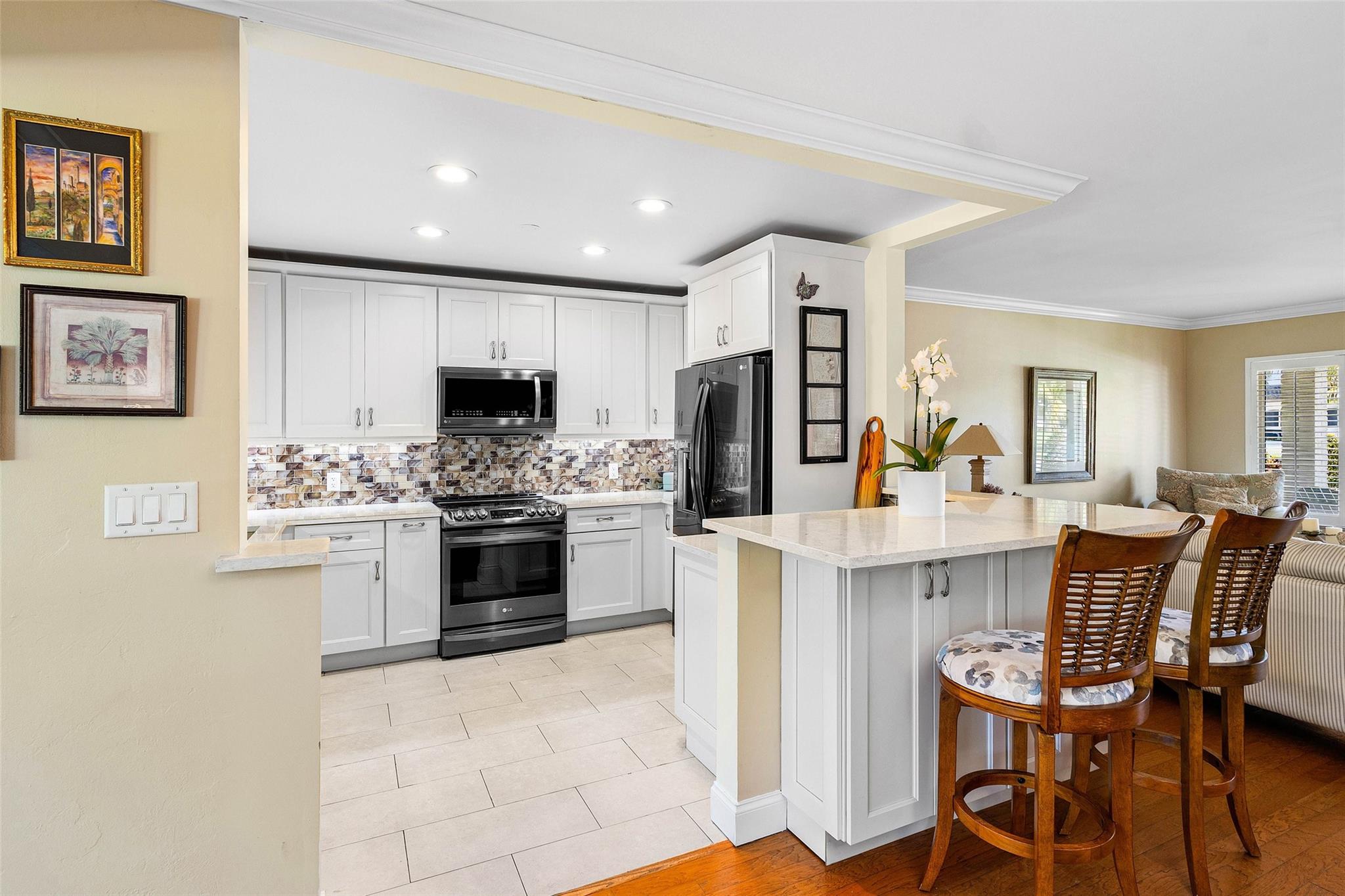 HILLSBORO HEIGHTS - Residential